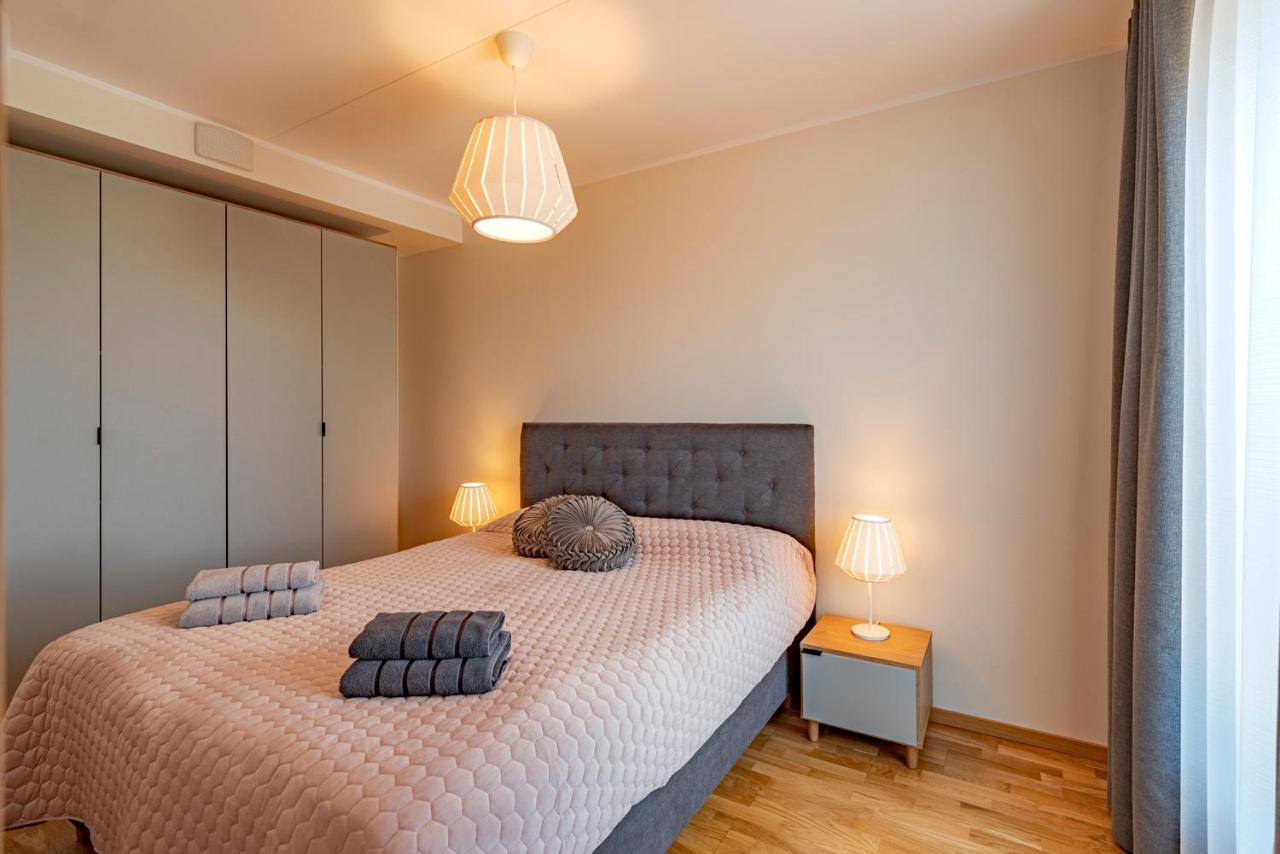 Artisa Riia Str 22A Luxury Apartment Tartu Extérieur photo