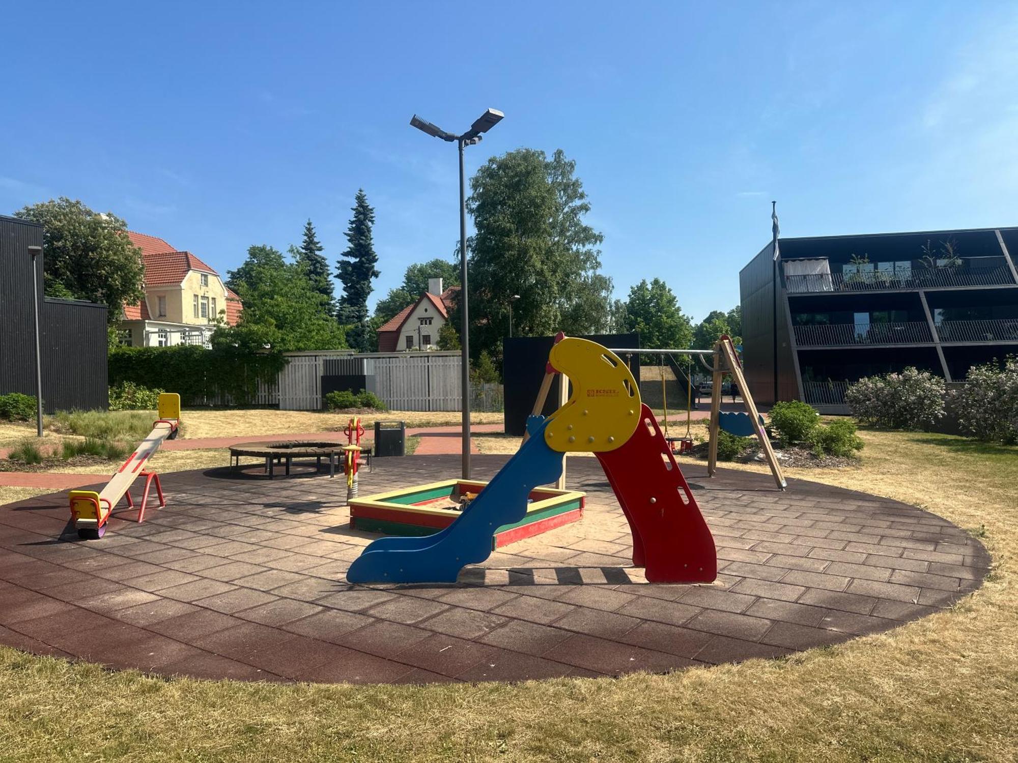 Artisa Riia Str 22A Luxury Apartment Tartu Extérieur photo